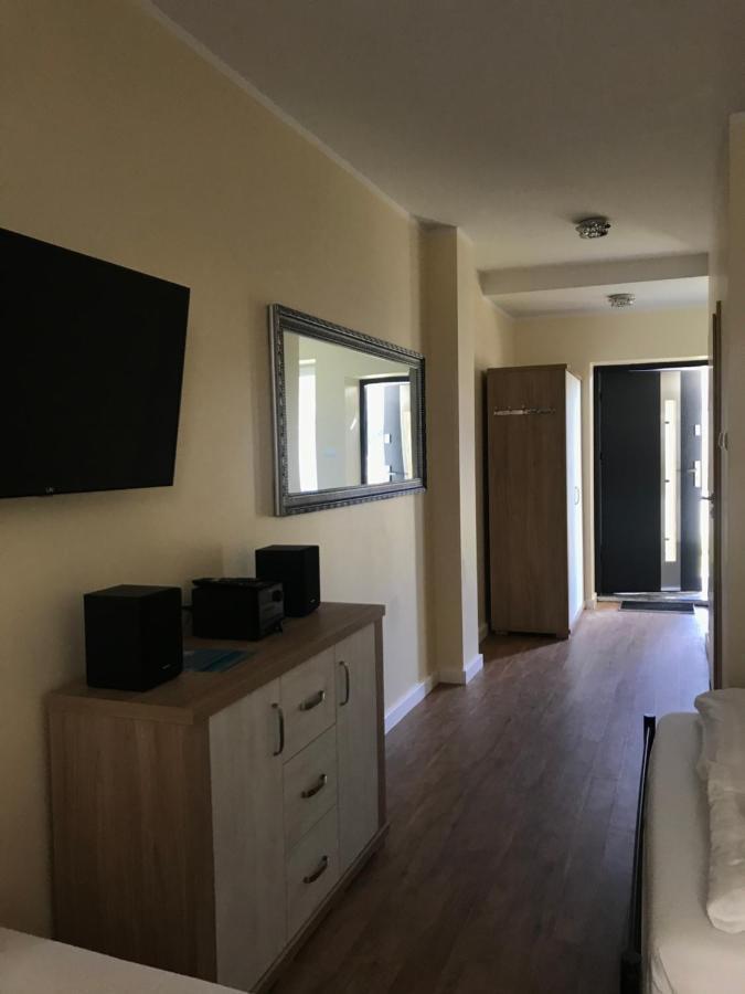 Aparthotel Lazur 3*